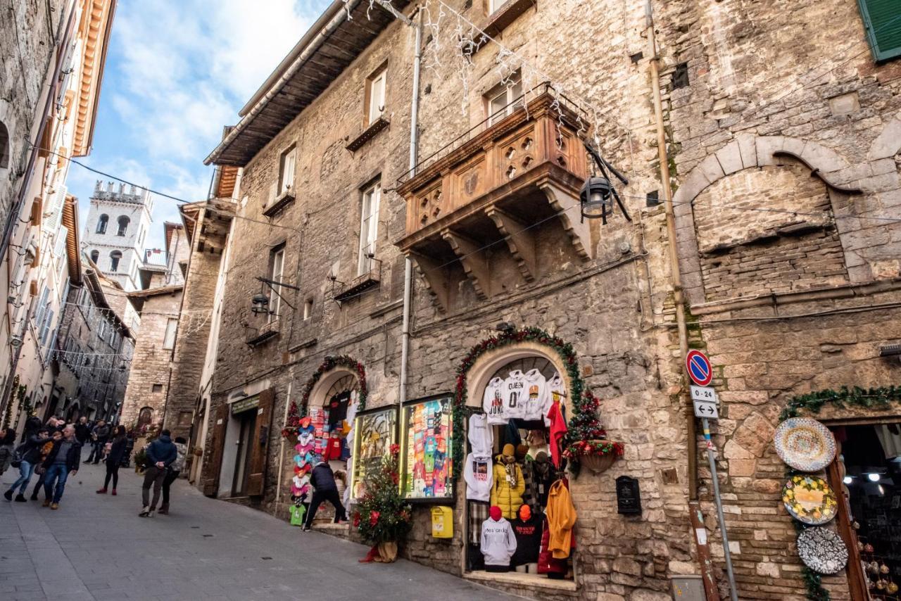 Maison Portica 29 Assisi Luaran gambar